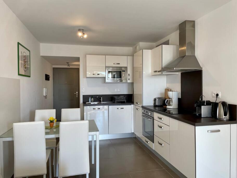 17 - Appartement Neuf, Parking Terrasse Et Jolie Vue Bandol Εξωτερικό φωτογραφία