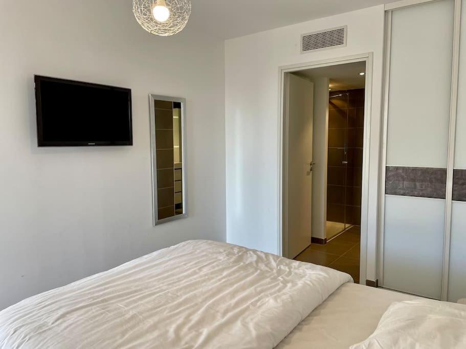 17 - Appartement Neuf, Parking Terrasse Et Jolie Vue Bandol Εξωτερικό φωτογραφία